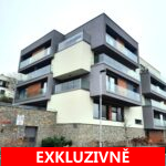 ( Pronajato ) Pronájem světlého, vzdušného bytu 1+kk 30 m2 s terasou 16,6 m2, zahrádkou 31,8 m2 a sklepem 3 m2, ulice Lučištníků, Praha 5 Radlice